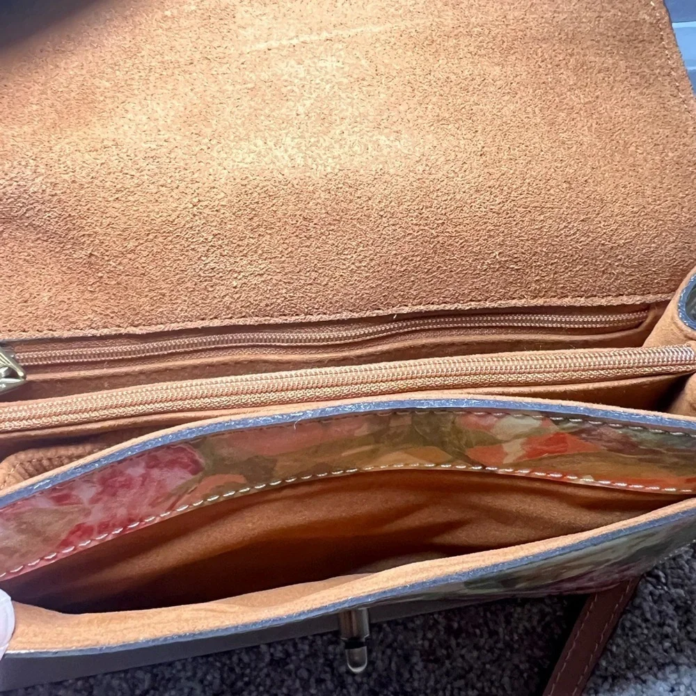 Patricia Nash Bella Crossbody Seashells by the Seashore